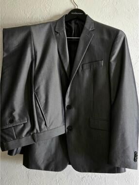 Kenneth Cole Reaction Mens 2 Piece Suit Size 42R Pants 35x33